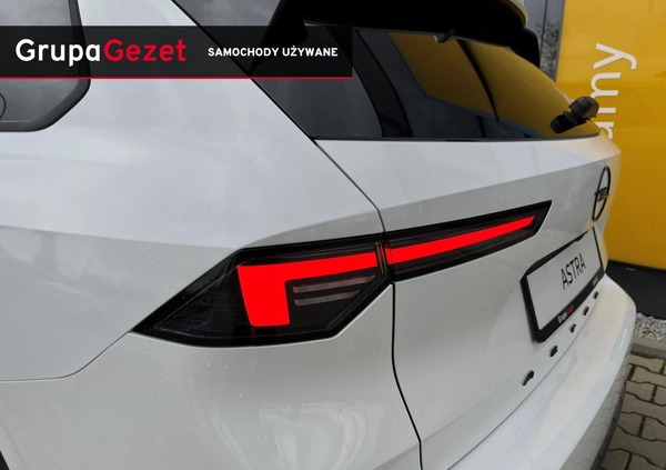 Opel Astra cena 130990 przebieg: 4000, rok produkcji 2023 z Łowicz małe 121